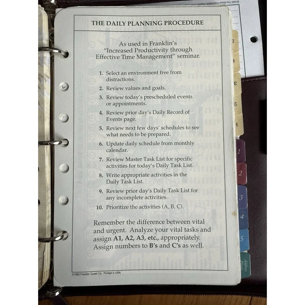 VTG Concord 5 Day RunnerTapestry Organizer Binder W Franklin Covey Inserts